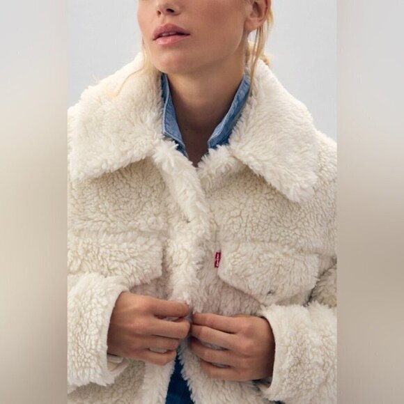 NWT Levi's Baby Bubble Sherpa Trucker Jacket Size Large Coconut Milk - Picture 8 of 9